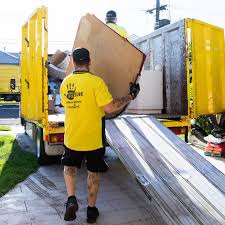 Best Retail Junk Removal  in Merriam, KS